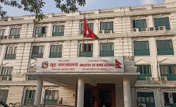समस्या समाधानका विषयमा मिटरब्याज पीडितसँग छलफल